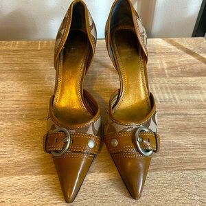 Classic Coach Leather/Fabric Pumps